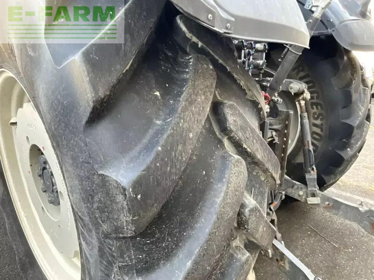 Valtra s324 - Traktorius: foto 5 Valtra s324 - Traktorius: foto 5