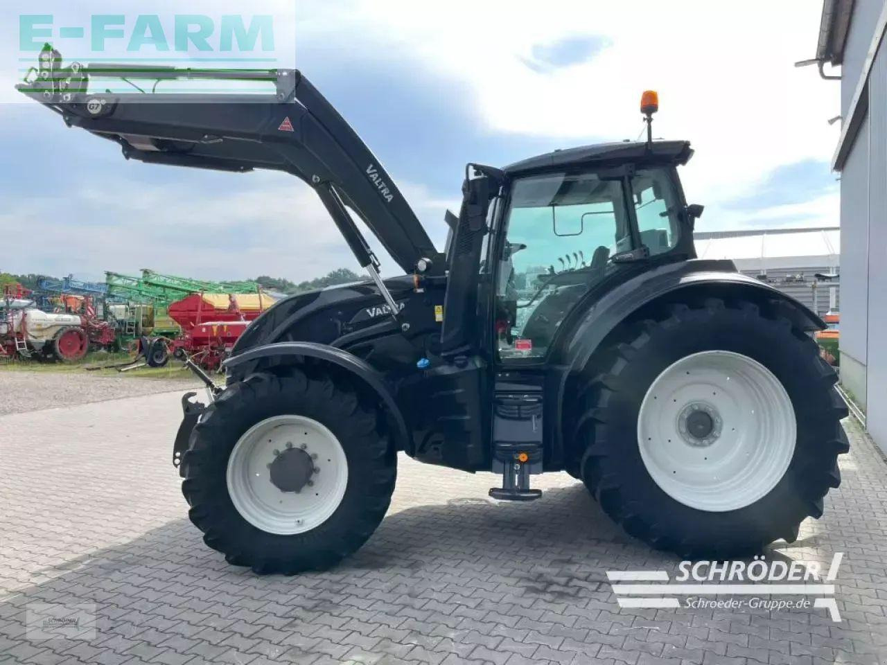 Valtra t 174 ea - Traktorius: foto 4 Valtra t 174 ea - Traktorius: foto 4