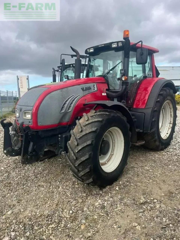 Valtra t 202 d - Traktorius: foto 1 Valtra t 202 d - Traktorius: foto 1