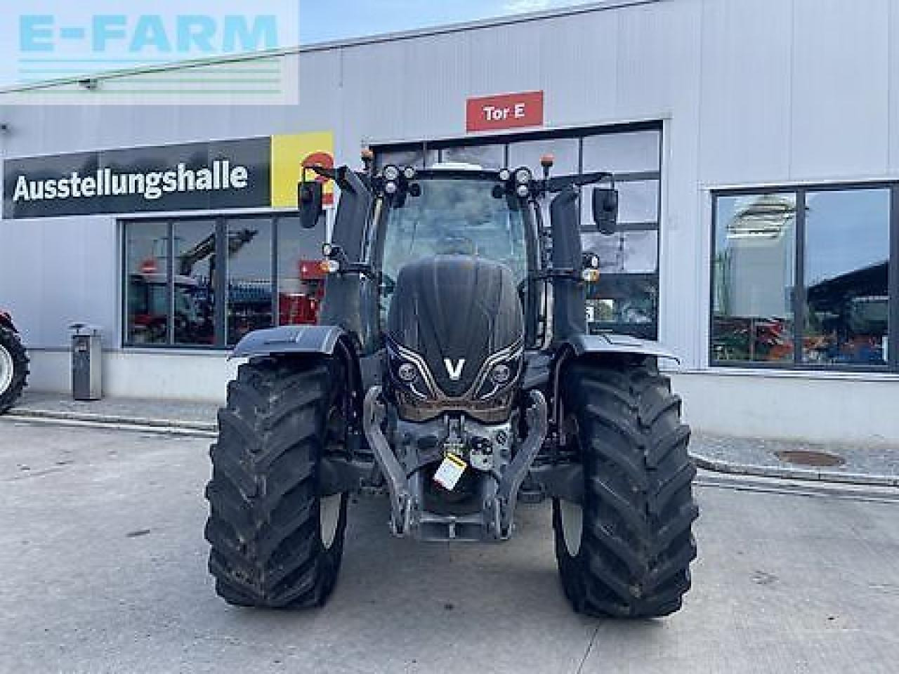 Valtra t 214 direct Direct - Traktorius: foto 2 Valtra t 214 direct Direct - Traktorius: foto 2