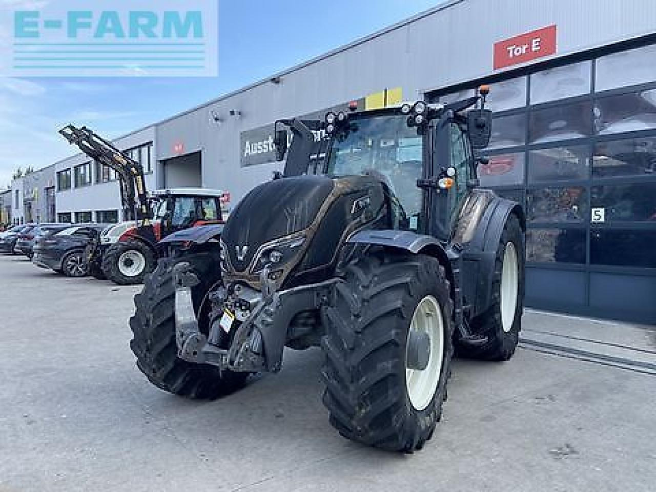 Valtra t 214 direct Direct - Traktorius: foto 1 Valtra t 214 direct Direct - Traktorius: foto 1