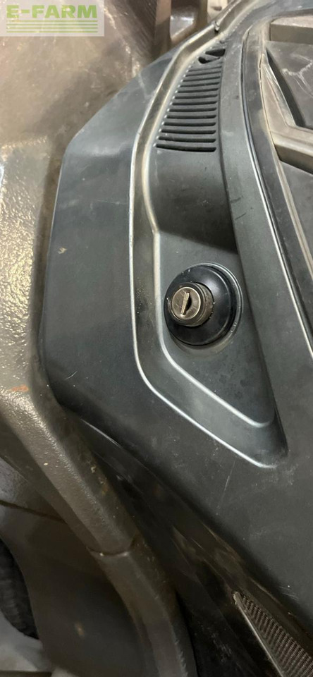 Valtra t 234 d smarttouch - Traktorius: foto 3 Valtra t 234 d smarttouch - Traktorius: foto 3