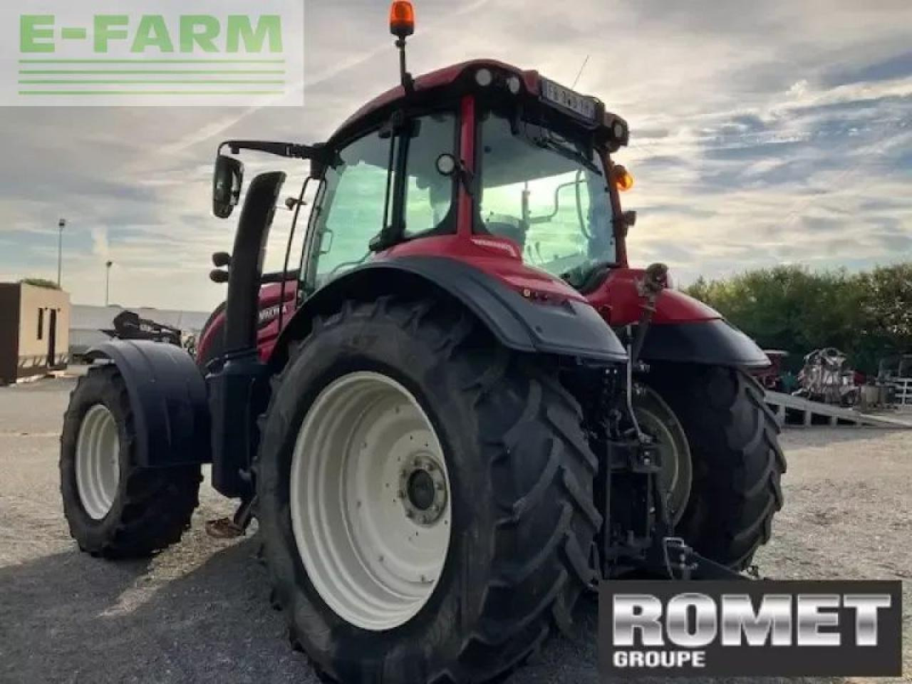 Valtra t174 - Traktorius: foto 3 Valtra t174 - Traktorius: foto 3