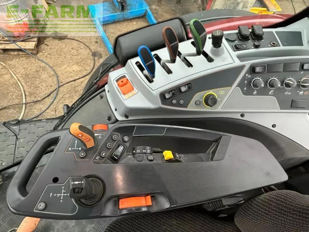 Valtra t174ea - Traktorius: foto 5 Valtra t174ea - Traktorius: foto 5