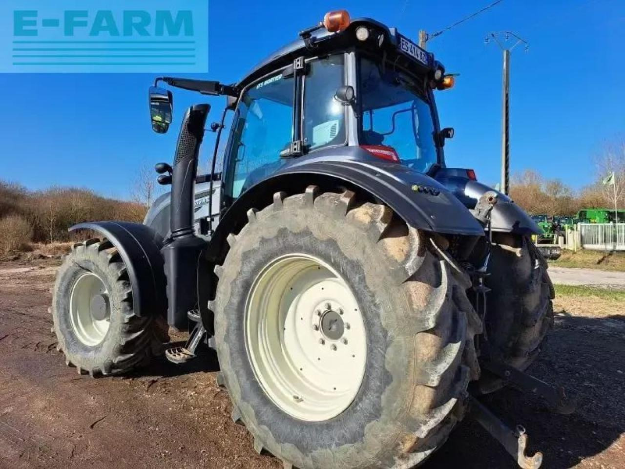 Valtra t214 - Traktorius: foto 3 Valtra t214 - Traktorius: foto 3