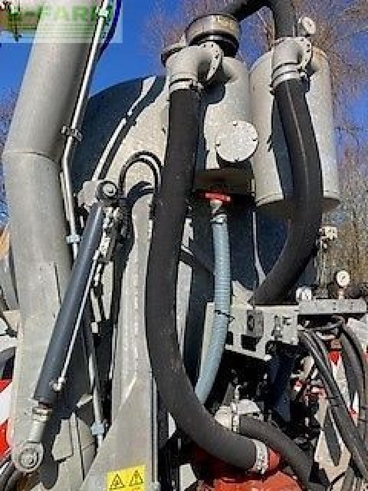Veenhuis profiline 16600 - Tręšimo technika: foto 4 Veenhuis profiline 16600 - Tręšimo technika: foto 4