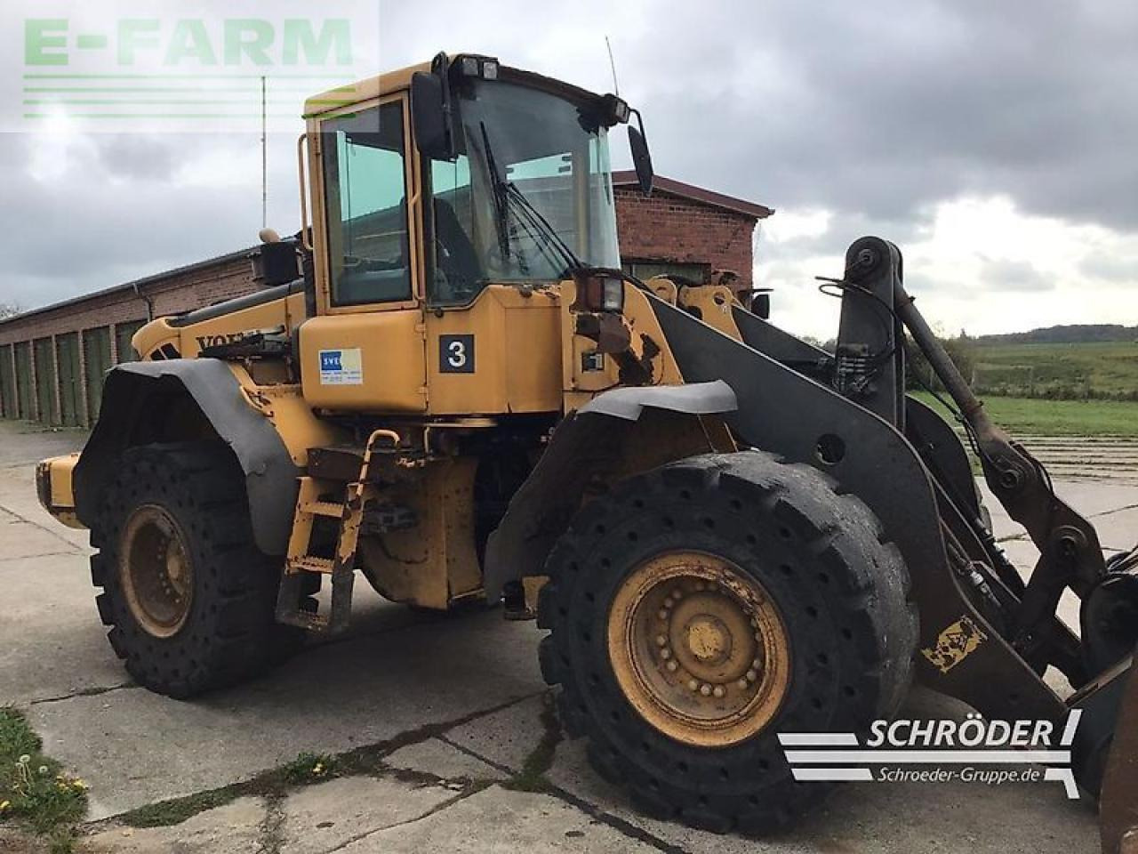 Volvo l 110 e - Mini ekskavatorius: foto 4 Volvo l 110 e - Mini ekskavatorius: foto 4