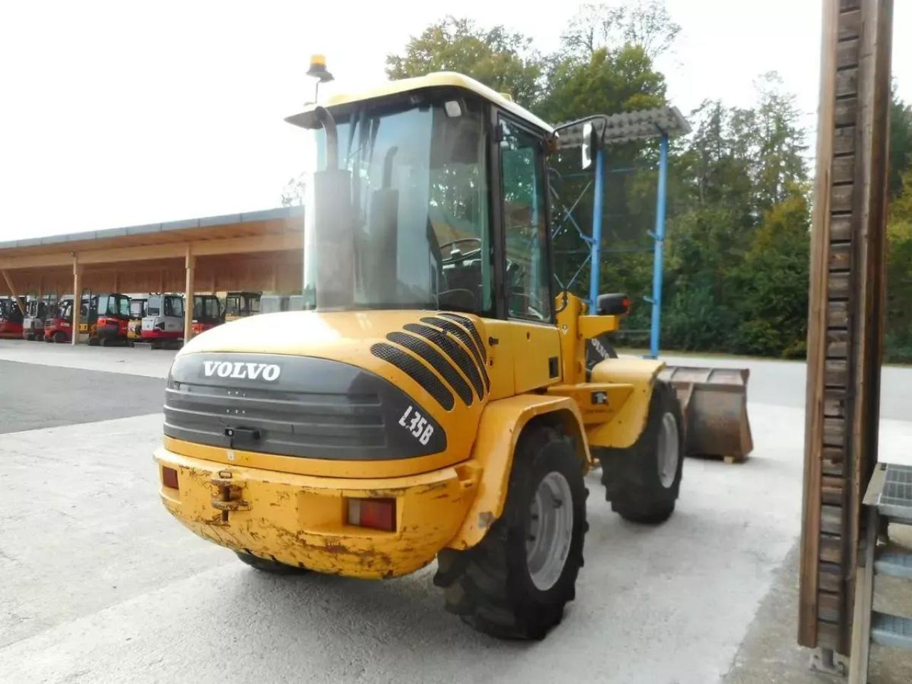 Volvo l35b-z/s ( 6.650kg ) - Mini ekskavatorius: foto 4 Volvo l35b-z/s ( 6.650kg ) - Mini ekskavatorius: foto 4