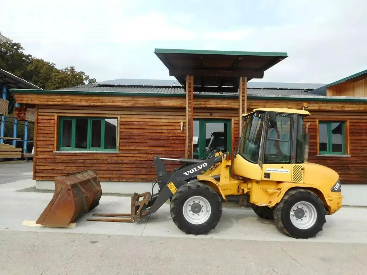 Volvo l35b-z/s ( 6.650kg ) - Mini ekskavatorius: foto 1 Volvo l35b-z/s ( 6.650kg ) - Mini ekskavatorius: foto 1