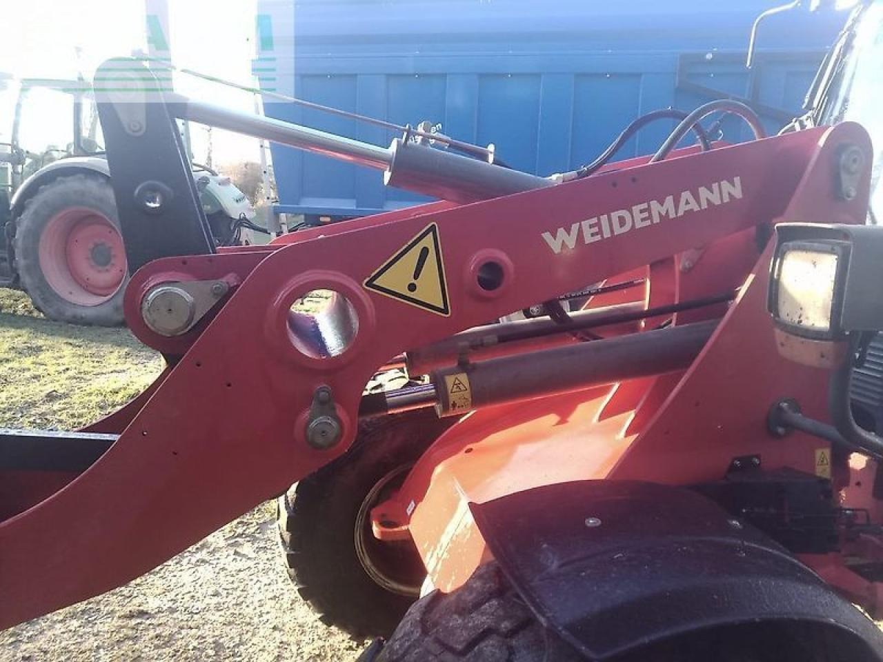 Weidemann 4080 75ps mit nur 1.400 stunden - Mini ekskavatorius: foto 5 Weidemann 4080 75ps mit nur 1.400 stunden - Mini ekskavatorius: foto 5