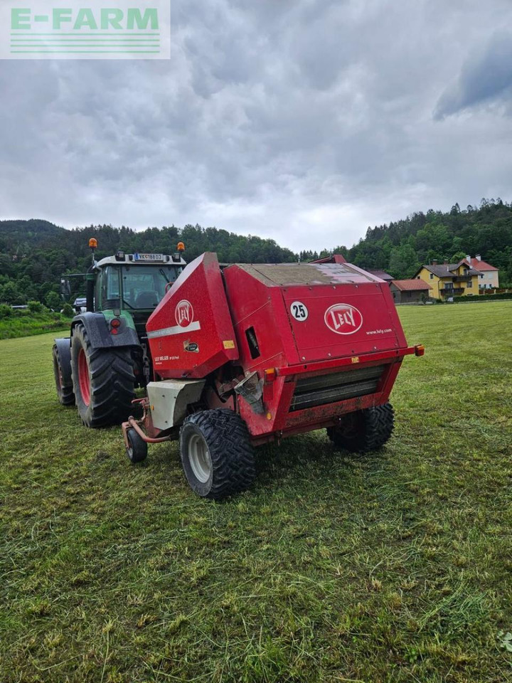 Welger lely welger rp 235 profi - Stačiakampių ryšulių presas: foto 1 Welger lely welger rp 235 profi - Stačiakampių ryšulių presas: foto 1