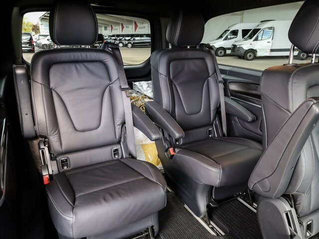 MERCEDES-BENZ EQV 300 Avantgarde,Extralang,6Sitzer,2xKlima,LED... - Keleivinis furgonas, Elektrinis furgonas: foto 4 MERCEDES-BENZ EQV 300 Avantgarde,Extralang,6Sitzer,2xKlima,LED... - Keleivinis furgonas, Elektrinis furgonas: foto 4