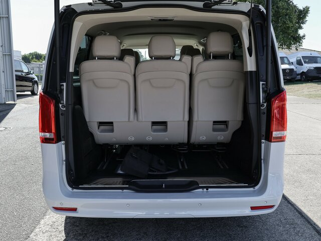 MERCEDES-BENZ EQV 300 Avantgarde Extralang,8Sitze,Leder beige - Keleivinis furgonas, Elektrinis furgonas: foto 2 MERCEDES-BENZ EQV 300 Avantgarde Extralang,8Sitze,Leder beige - Keleivinis furgonas, Elektrinis furgonas: foto 2