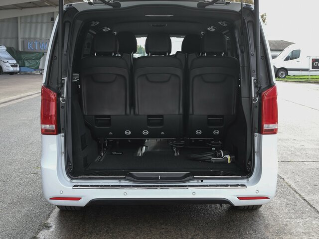 MERCEDES-BENZ EQV 300 Avantgarde Line,lang,7Sitze,2xKlima,LED... - Mikroautobusas, Elektrinis autobusas: foto 2 MERCEDES-BENZ EQV 300 Avantgarde Line,lang,7Sitze,2xKlima,LED... - Mikroautobusas, Elektrinis autobusas: foto 2