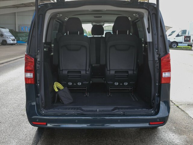 MERCEDES-BENZ EQV 300 lang,7Sitze,2xelektr.Schiebetür,EasyPack... - Keleivinis furgonas, Elektrinis furgonas: foto 2 MERCEDES-BENZ EQV 300 lang,7Sitze,2xelektr.Schiebetür,EasyPack... - Keleivinis furgonas, Elektrinis furgonas: foto 2