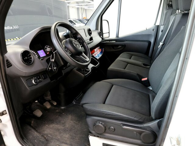 MERCEDES-BENZ Sprinter 314 CDI DOKA,MBUX,Klima,Tempomat - Tentinis mikroautobusas, Komercinis automobilis su dviguba kabina: foto 2 MERCEDES-BENZ Sprinter 314 CDI DOKA,MBUX,Klima,Tempomat - Tentinis mikroautobusas, Komercinis automobilis su dviguba kabina: foto 2