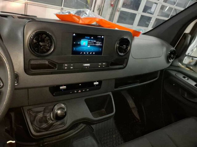 MERCEDES-BENZ Sprinter 315 Maxi,MBUX,Kamera,Tempomat... - Krovininis mikroautobusas: foto 5 MERCEDES-BENZ Sprinter 315 Maxi,MBUX,Kamera,Tempomat... - Krovininis mikroautobusas: foto 5