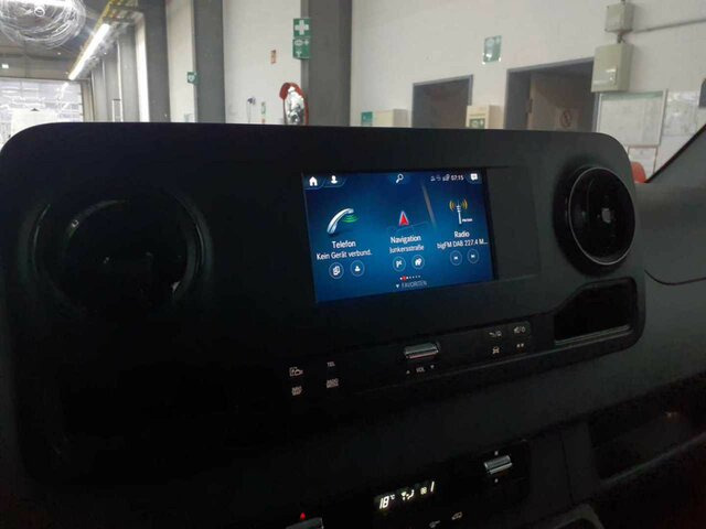 MERCEDES-BENZ Sprinter 315 Maxi,MBUX,Kamera,Tempomat - Krovininis mikroautobusas: foto 4 MERCEDES-BENZ Sprinter 315 Maxi,MBUX,Kamera,Tempomat - Krovininis mikroautobusas: foto 4
