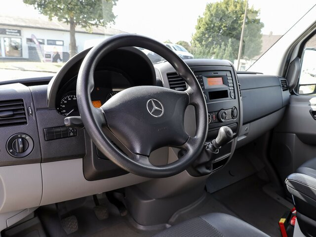 MERCEDES-BENZ Sprinter 316CDI DOKA,Allrad,AHK,Standhzg. - Tentinis mikroautobusas, Komercinis automobilis su dviguba kabina: foto 4 MERCEDES-BENZ Sprinter 316CDI DOKA,Allrad,AHK,Standhzg. - Tentinis mikroautobusas, Komercinis automobilis su dviguba kabina: foto 4