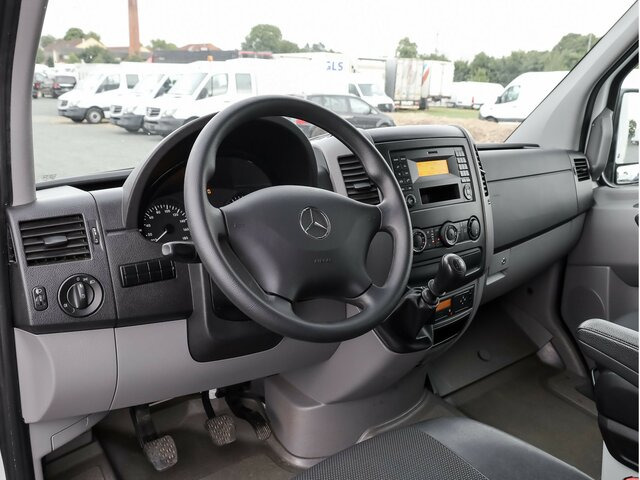 MERCEDES-BENZ Sprinter 316CDI DOKA,Allrad,Klima,AHK,TCO - Bortinis automobilis, Komercinis automobilis su dviguba kabina: foto 4 MERCEDES-BENZ Sprinter 316CDI DOKA,Allrad,Klima,AHK,TCO - Bortinis automobilis, Komercinis automobilis su dviguba kabina: foto 4