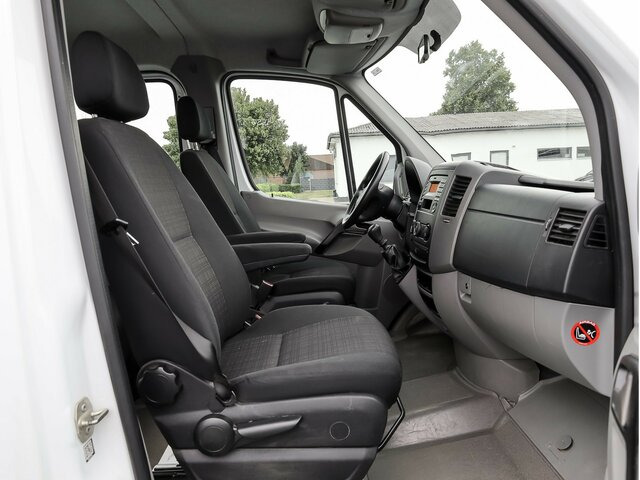 MERCEDES-BENZ Sprinter 316CDI DOKA,Allrad,Klima - Bortinis automobilis, Komercinis automobilis su dviguba kabina: foto 2 MERCEDES-BENZ Sprinter 316CDI DOKA,Allrad,Klima - Bortinis automobilis, Komercinis automobilis su dviguba kabina: foto 2