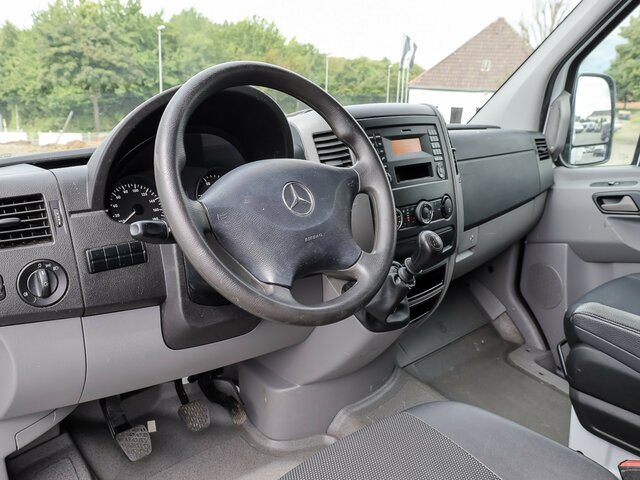 MERCEDES-BENZ Sprinter 316CDI DOKA,Allrad,Klima - Bortinis automobilis, Komercinis automobilis su dviguba kabina: foto 4 MERCEDES-BENZ Sprinter 316CDI DOKA,Allrad,Klima - Bortinis automobilis, Komercinis automobilis su dviguba kabina: foto 4