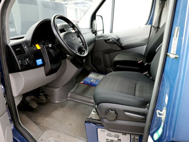 MERCEDES-BENZ Sprinter 316CDI DOKA,Allrad,Klima - Tentinis mikroautobusas, Komercinis automobilis su dviguba kabina: foto 2 MERCEDES-BENZ Sprinter 316CDI DOKA,Allrad,Klima - Tentinis mikroautobusas, Komercinis automobilis su dviguba kabina: foto 2