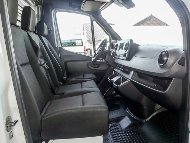 MERCEDES-BENZ Sprinter 317 CDI,3665mm,Automatik,Kamera... - Krovininis mikroautobusas: foto 3 MERCEDES-BENZ Sprinter 317 CDI,3665mm,Automatik,Kamera... - Krovininis mikroautobusas: foto 3