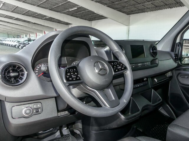 MERCEDES-BENZ Sprinter 317 CDI,3665mm,Automatik,Kamera - Krovininis mikroautobusas: foto 4 MERCEDES-BENZ Sprinter 317 CDI,3665mm,Automatik,Kamera - Krovininis mikroautobusas: foto 4