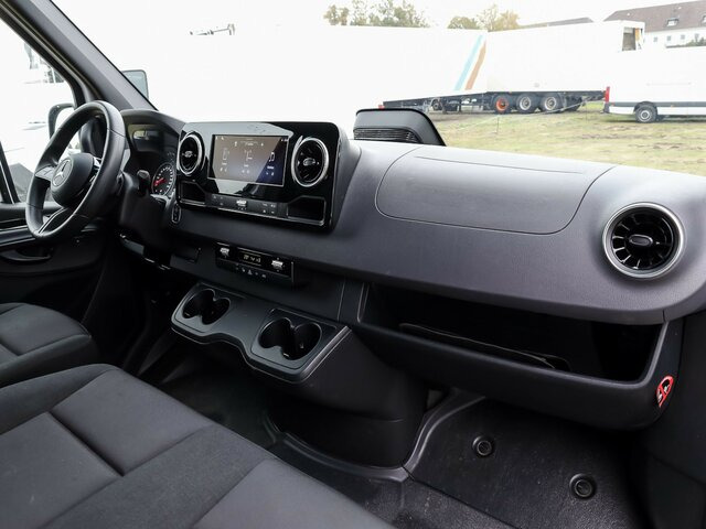 MERCEDES-BENZ Sprinter 317 Maxi,9GTronic,MBUX,Kamera - Krovininis mikroautobusas: foto 4 MERCEDES-BENZ Sprinter 317 Maxi,9GTronic,MBUX,Kamera - Krovininis mikroautobusas: foto 4