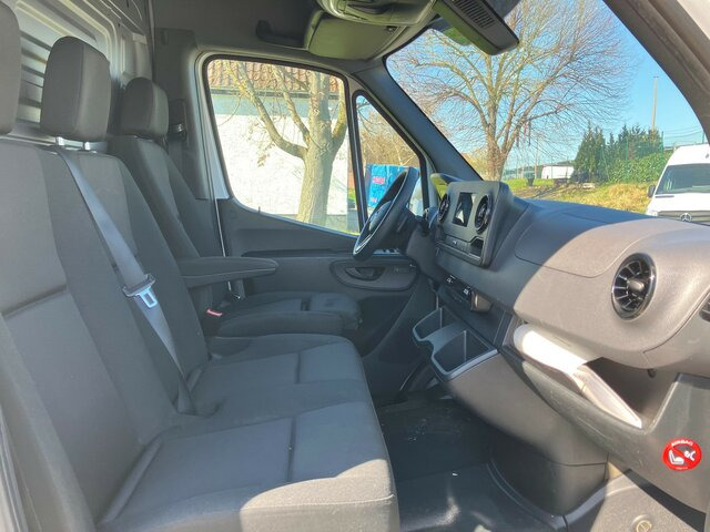 MERCEDES-BENZ Sprinter 317 Maxi,9GTronic,MBUX,Kamera - Krovininis mikroautobusas: foto 4 MERCEDES-BENZ Sprinter 317 Maxi,9GTronic,MBUX,Kamera - Krovininis mikroautobusas: foto 4