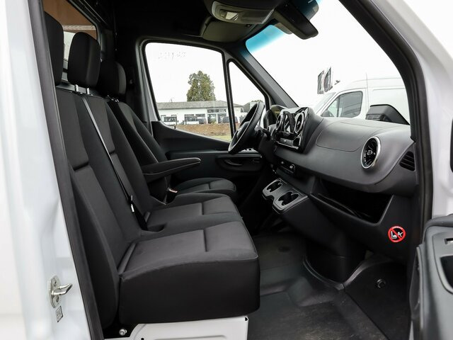 MERCEDES-BENZ Sprinter 317 Maxi,9GTronic,MBUX,Kamera - Krovininis mikroautobusas: foto 3 MERCEDES-BENZ Sprinter 317 Maxi,9GTronic,MBUX,Kamera - Krovininis mikroautobusas: foto 3