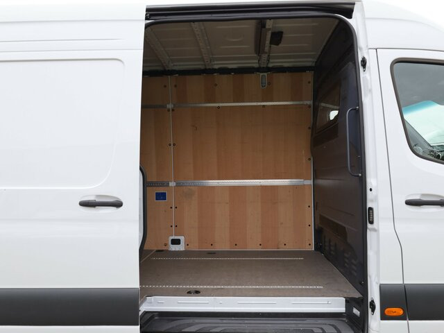 MERCEDES-BENZ Sprinter 317 Maxi,9GTronic,MBUX,Kamera - Krovininis mikroautobusas: foto 2 MERCEDES-BENZ Sprinter 317 Maxi,9GTronic,MBUX,Kamera - Krovininis mikroautobusas: foto 2