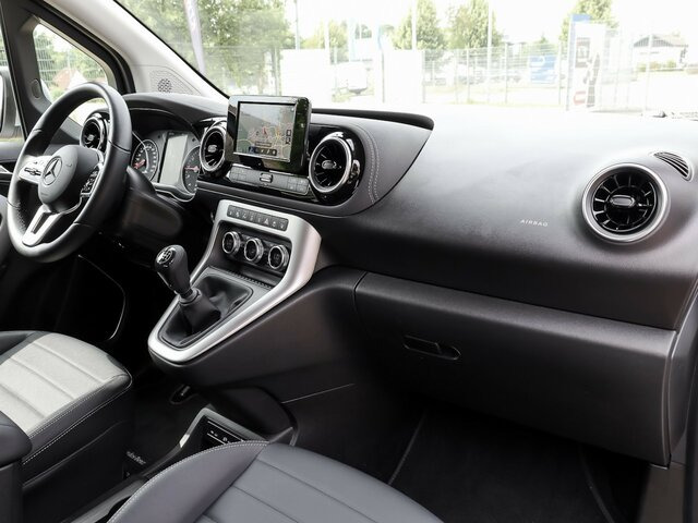 MERCEDES-BENZ T 180 Progressive,MBUX,LED,Navi,Kamera,Tempomat... - Keleivinis furgonas: foto 4 MERCEDES-BENZ T 180 Progressive,MBUX,LED,Navi,Kamera,Tempomat... - Keleivinis furgonas: foto 4