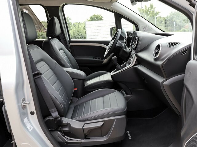 MERCEDES-BENZ T 180 Progressive,MBUX,LED,Navi,Kamera,Tempomat... - Keleivinis furgonas: foto 3 MERCEDES-BENZ T 180 Progressive,MBUX,LED,Navi,Kamera,Tempomat... - Keleivinis furgonas: foto 3