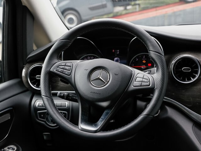 Keleivinis furgonas MERCEDES-BENZ V 300 Avantgarde,Extralang,2xSchiebetür el.,AHK...: foto 6 Keleivinis furgonas MERCEDES-BENZ V 300 Avantgarde,Extralang,2xSchiebetür el.,AHK...: foto 6