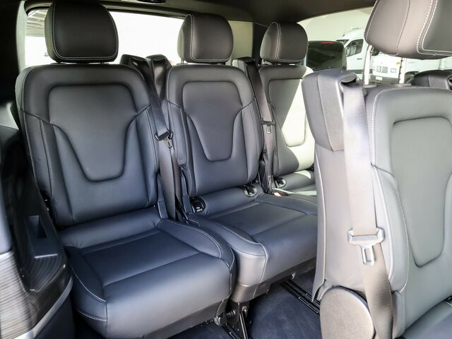 MERCEDES-BENZ V 300 Avantgarde Extralang,Allrad,2Schiebetüren - Keleivinis furgonas: foto 4 MERCEDES-BENZ V 300 Avantgarde Extralang,Allrad,2Schiebetüren - Keleivinis furgonas: foto 4