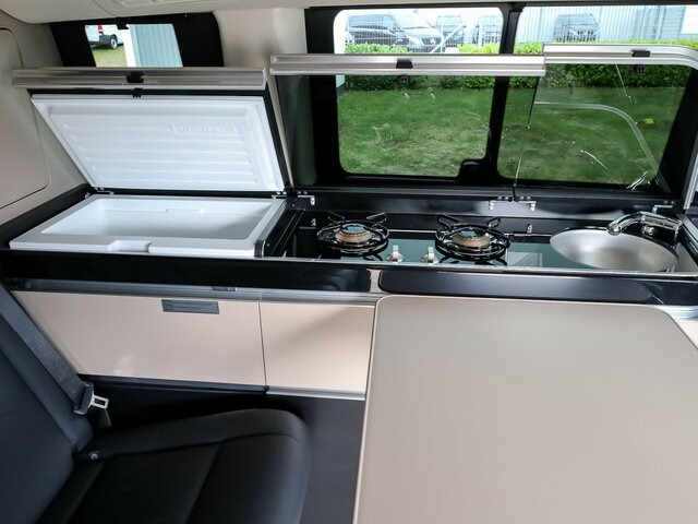 Mikroautobusas kemperis MERCEDES-BENZ V 300 Marco Polo,EasyUp,Leder,AHK2,5To,LED...: foto 6