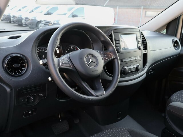 MERCEDES-BENZ Vito 114 TourerPro,Extralang,8Sitzer,Automatik... - Keleivinis furgonas: foto 5 MERCEDES-BENZ Vito 114 TourerPro,Extralang,8Sitzer,Automatik... - Keleivinis furgonas: foto 5
