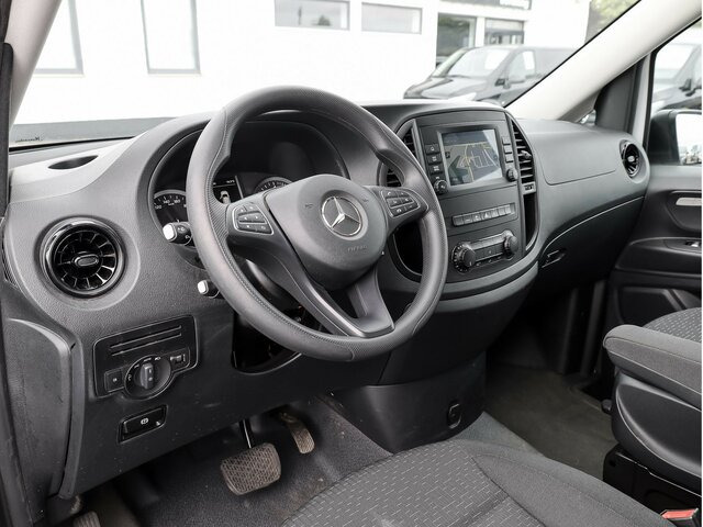 MERCEDES-BENZ Vito 114 TourerPro,Extralang,AMF Rollstuhlrampe... - Mikroautobusas, Keleivinis furgonas: foto 5 MERCEDES-BENZ Vito 114 TourerPro,Extralang,AMF Rollstuhlrampe... - Mikroautobusas, Keleivinis furgonas: foto 5