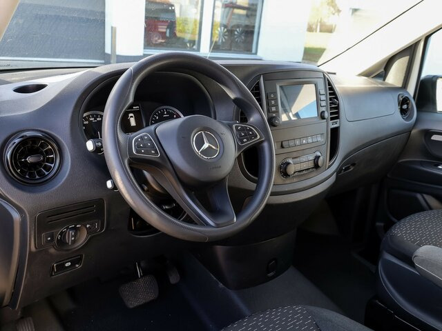 MERCEDES-BENZ Vito 114 TourerPro,lang,Automatik,8Sitze,Kamera... - Mikroautobusas, Keleivinis furgonas: foto 5 MERCEDES-BENZ Vito 114 TourerPro,lang,Automatik,8Sitze,Kamera... - Mikroautobusas, Keleivinis furgonas: foto 5
