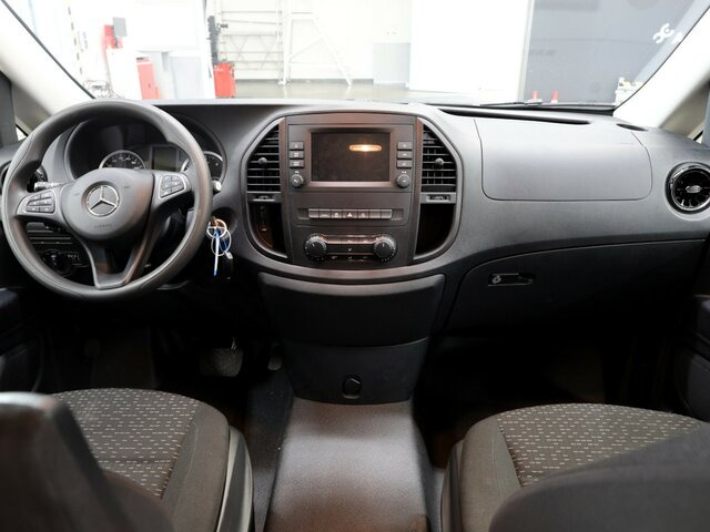 MERCEDES-BENZ Vito 114 TourerPro,lang,Automatik,8Sitze,Kamera... - Mikroautobusas, Keleivinis furgonas: foto 2 MERCEDES-BENZ Vito 114 TourerPro,lang,Automatik,8Sitze,Kamera... - Mikroautobusas, Keleivinis furgonas: foto 2