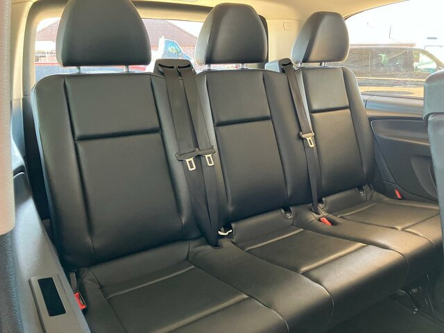 MERCEDES-BENZ Vito 116 TourerPro,lang,Allrad,8Sitze,Automatik... - Mikroautobusas, Keleivinis furgonas: foto 2 MERCEDES-BENZ Vito 116 TourerPro,lang,Allrad,8Sitze,Automatik... - Mikroautobusas, Keleivinis furgonas: foto 2