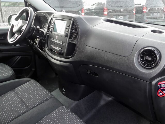 MERCEDES-BENZ Vito 116TourerPro ,Extralang,2xKlima,Kamera,AHK - Mikroautobusas, Keleivinis furgonas: foto 4 MERCEDES-BENZ Vito 116TourerPro ,Extralang,2xKlima,Kamera,AHK - Mikroautobusas, Keleivinis furgonas: foto 4
