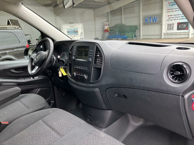 MERCEDES-BENZ Vito 116TourerPro ,Extralang,2xKlima,Kamera,AHK - Keleivinis furgonas: foto 5 MERCEDES-BENZ Vito 116TourerPro ,Extralang,2xKlima,Kamera,AHK - Keleivinis furgonas: foto 5