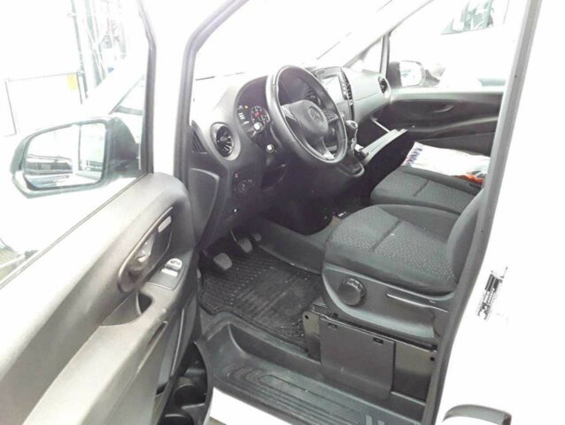 Mažas furgonas MERCEDES-BENZ Vito116CDI KA lang,Kamera,Klima,Tempomat...: foto 18 Mažas furgonas MERCEDES-BENZ Vito116CDI KA lang,Kamera,Klima,Tempomat...: foto 18