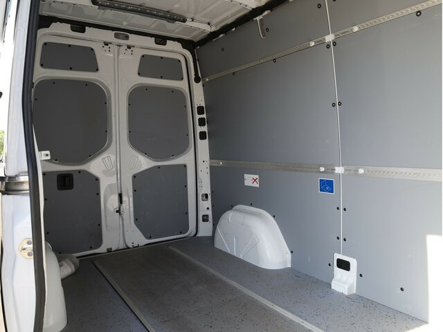 MERCEDES-BENZ eSprinter 312 Kasten FWD,3.924mm Radstand - Krovininis mikroautobusas, Elektrinis furgonas: foto 2 MERCEDES-BENZ eSprinter 312 Kasten FWD,3.924mm Radstand - Krovininis mikroautobusas, Elektrinis furgonas: foto 2