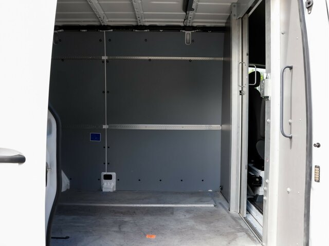 MERCEDES-BENZ eSprinter 312 Kasten FWD,3.924mm Radstand - Krovininis mikroautobusas, Elektrinis furgonas: foto 2 MERCEDES-BENZ eSprinter 312 Kasten FWD,3.924mm Radstand - Krovininis mikroautobusas, Elektrinis furgonas: foto 2