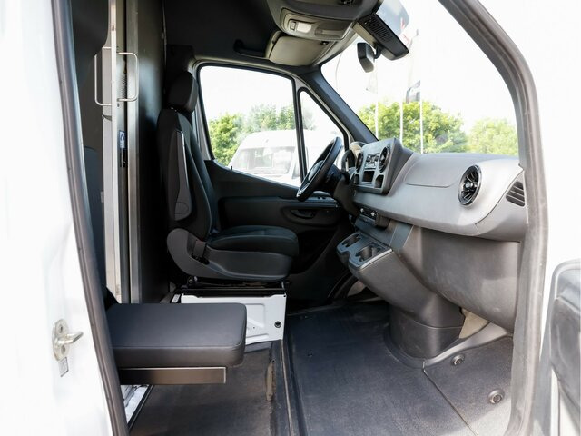 MERCEDES-BENZ eSprinter 312 Kasten FWD,3.924mm Radstand - Krovininis mikroautobusas, Elektrinis furgonas: foto 3 MERCEDES-BENZ eSprinter 312 Kasten FWD,3.924mm Radstand - Krovininis mikroautobusas, Elektrinis furgonas: foto 3