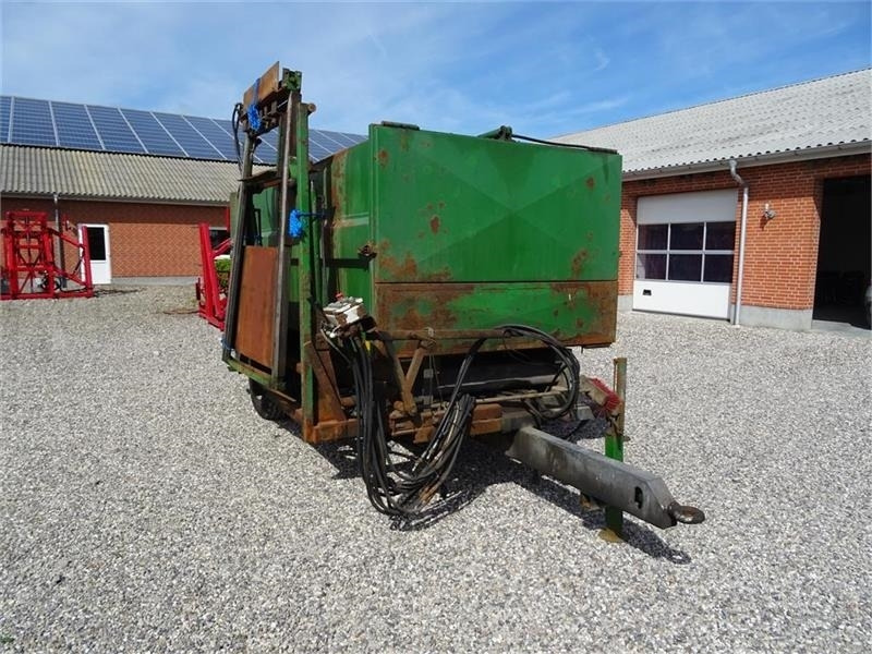 Pomi Renovo 8m3 med komprimator - Priekaba: foto 3 Pomi Renovo 8m3 med komprimator - Priekaba: foto 3